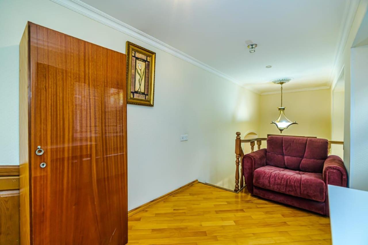 Targovu Centre 3 Room. Duplex Home. Баку Экстерьер фото